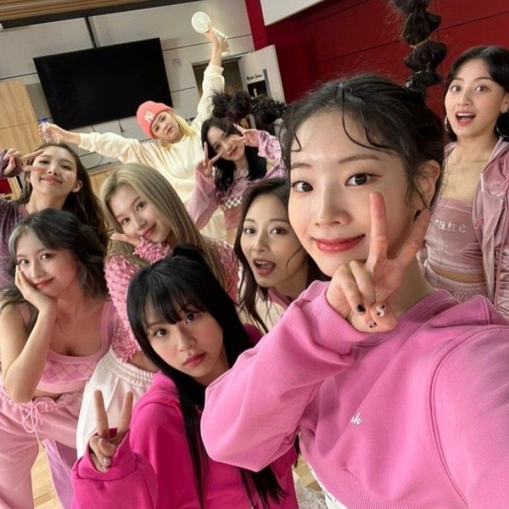 Latest photo of Dahyun (TWICE)