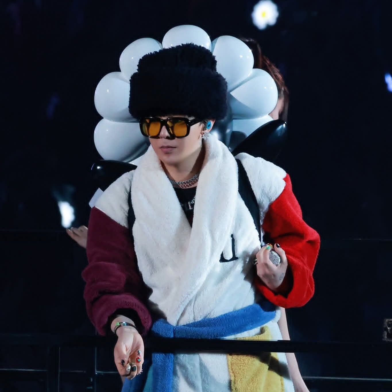 A moment captured by G-DRAGON (BIGBANG)'s fan