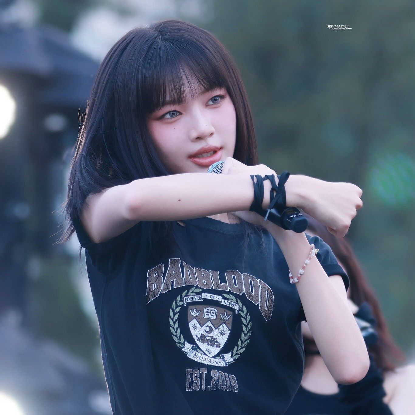 A moment captured by GENBLUE's fan