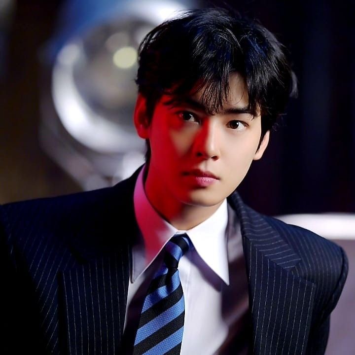 Latest photo of Eunwoo (ASTRO)
