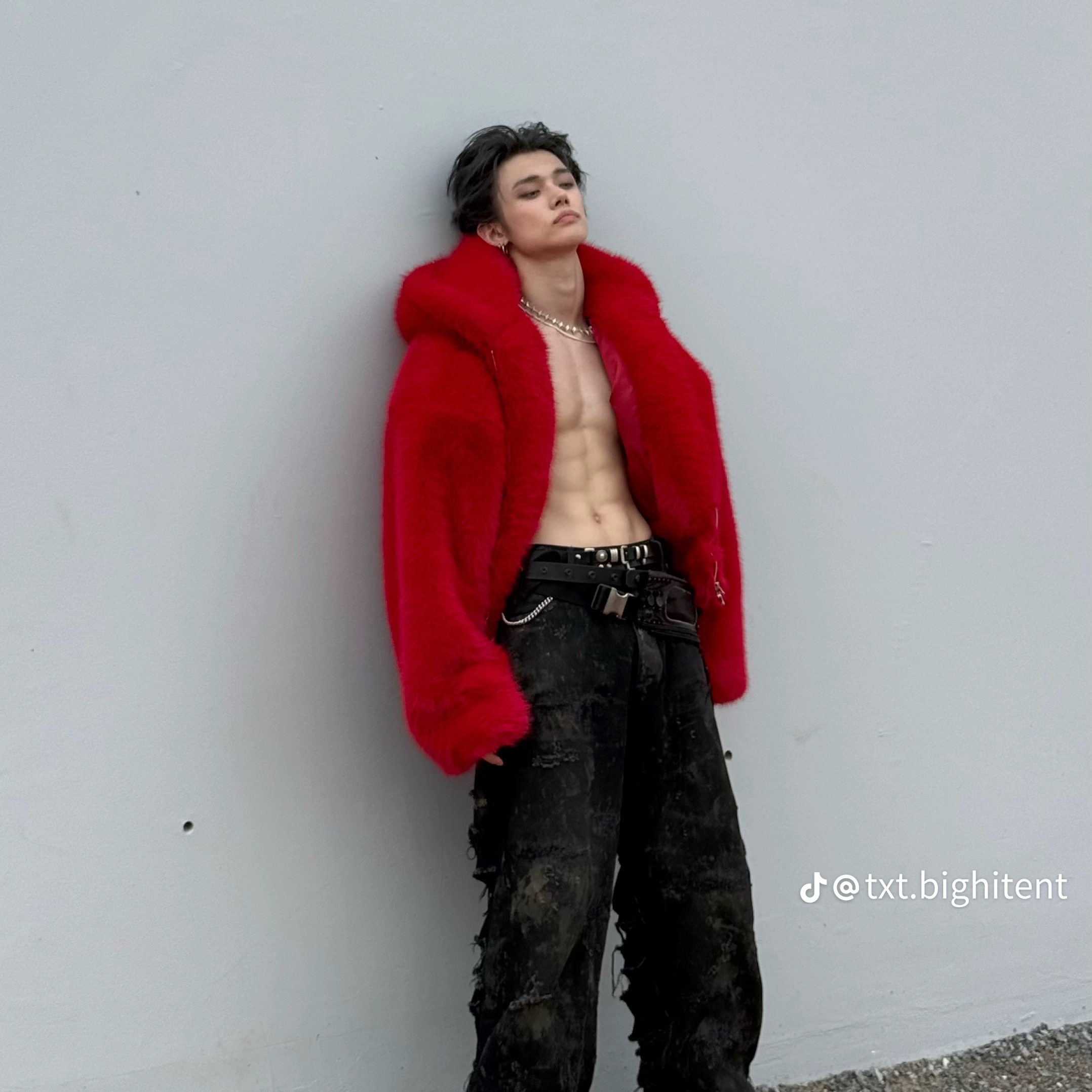 Recent activity shot of Yeonjun (TOMORROW X TOGETHER)