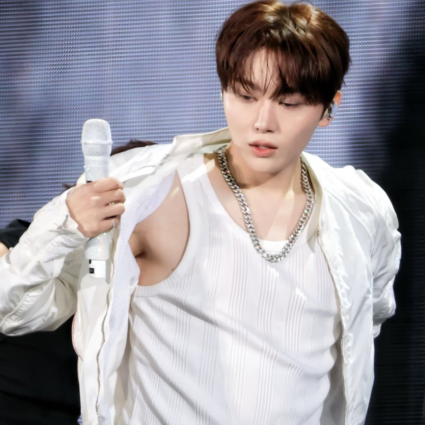 Foto terbaru Seungkwan (SEVENTEEN)