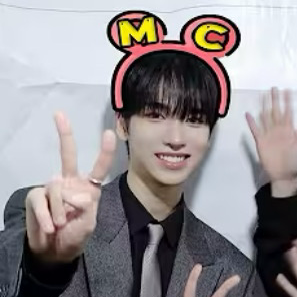 Recent activity shot of Hanjun (n.SSign)