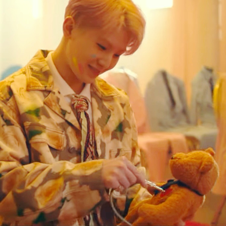 Behind-the-scenes cut of Woozi (SEVENTEEN)