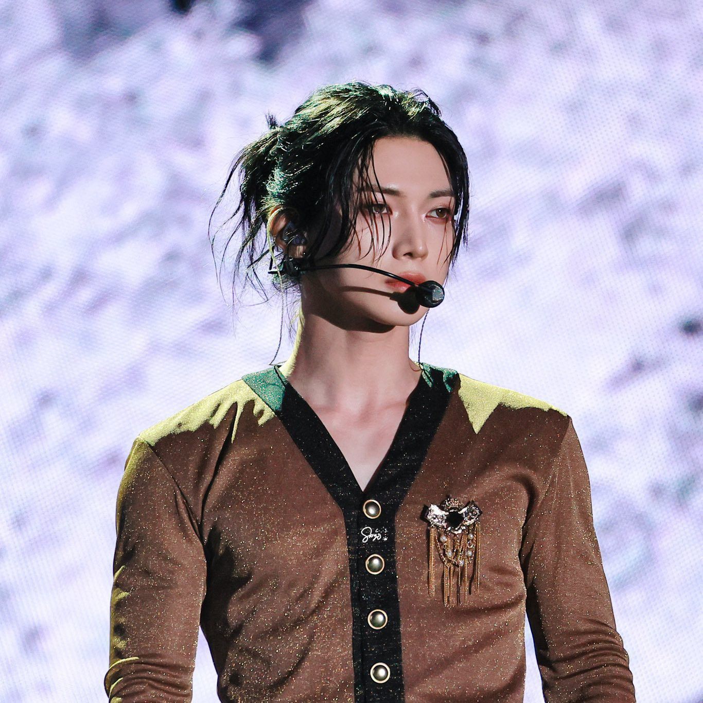 Recent activity shot of Yeosang (ATEEZ)