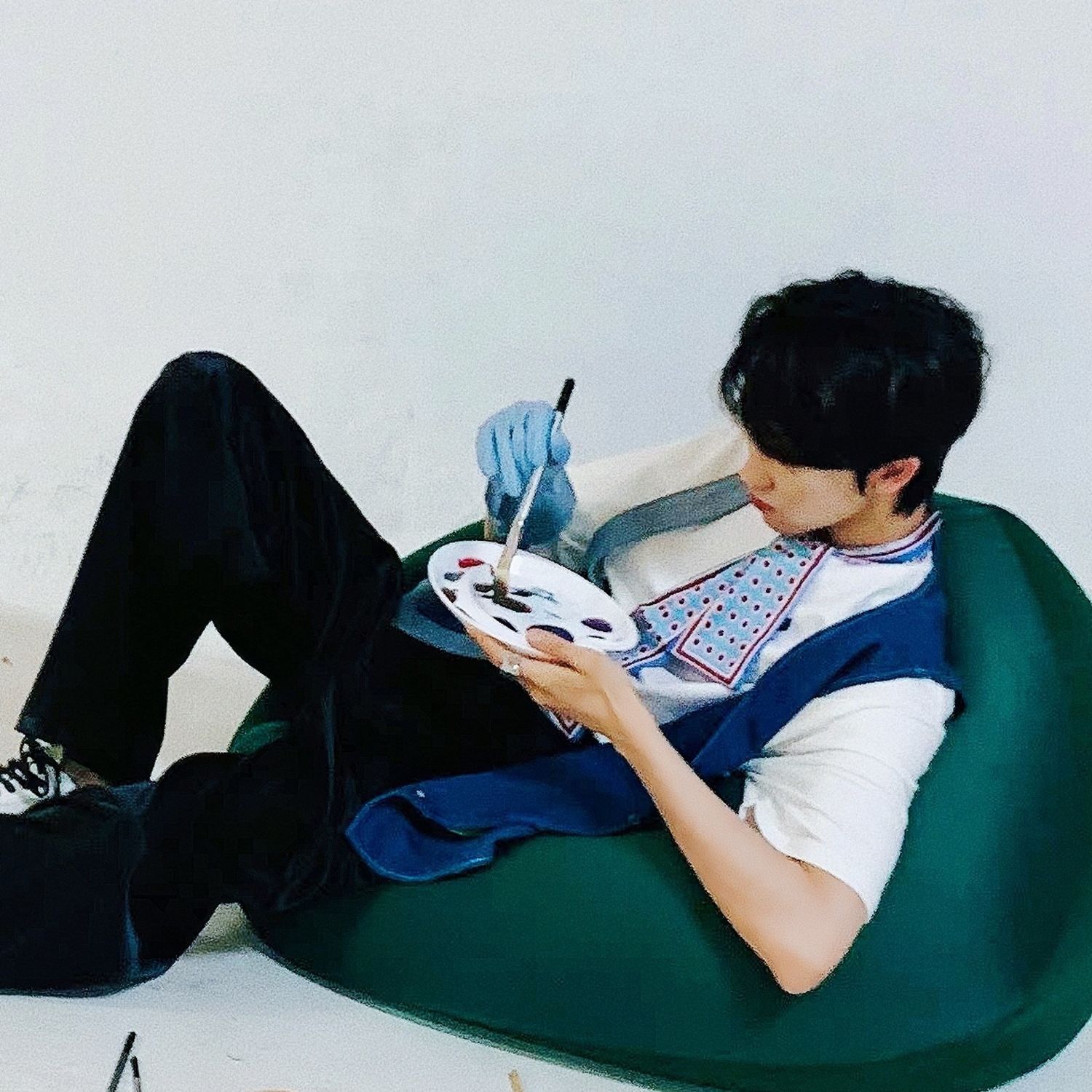 Behind-the-scenes cut of The 8 (SEVENTEEN)