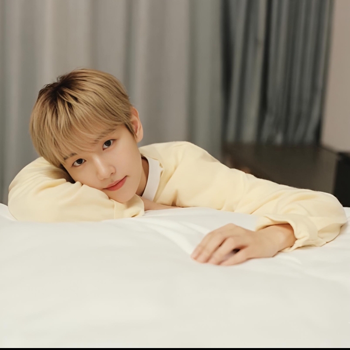 ディオ (EXO)の最近の活動写真