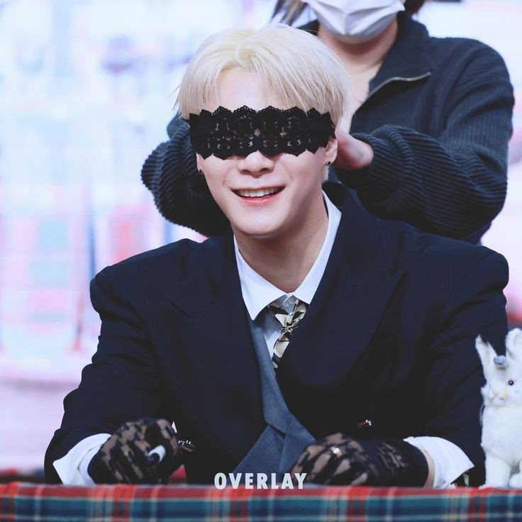 A moment captured by Moonbin (ASTRO)'s fan