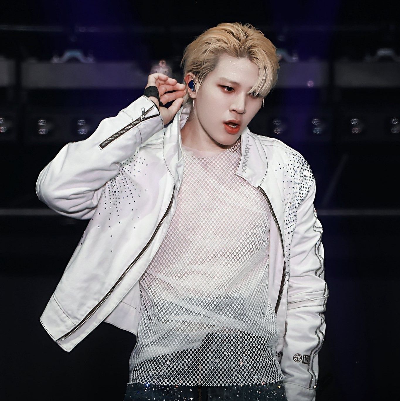 ソ・ジョンファン (TREASURE)の舞台裏ショット