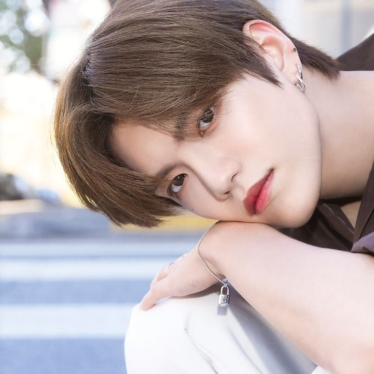 Recent activity shot of Gyehyeon (VERIVERY)