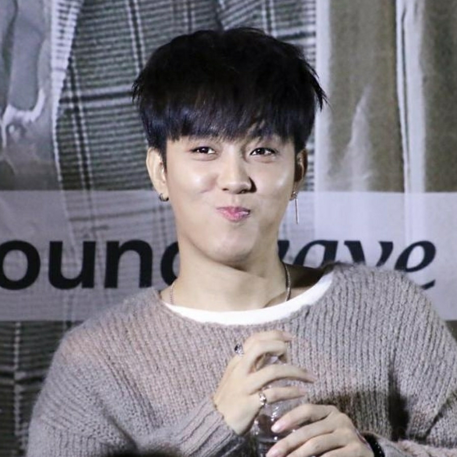 Behind-the-scenes cut of Eun Jiwon (SECHSKIES)