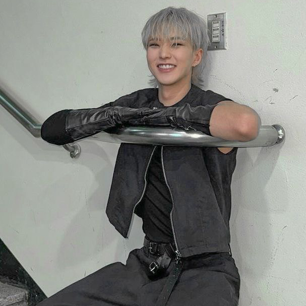 Hoshi (SEVENTEEN)的最新照片