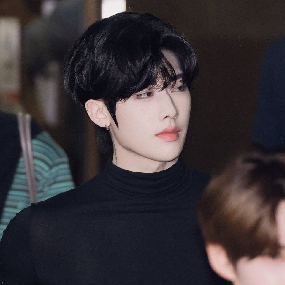Latest photo of Ricky (ZEROBASEONE)