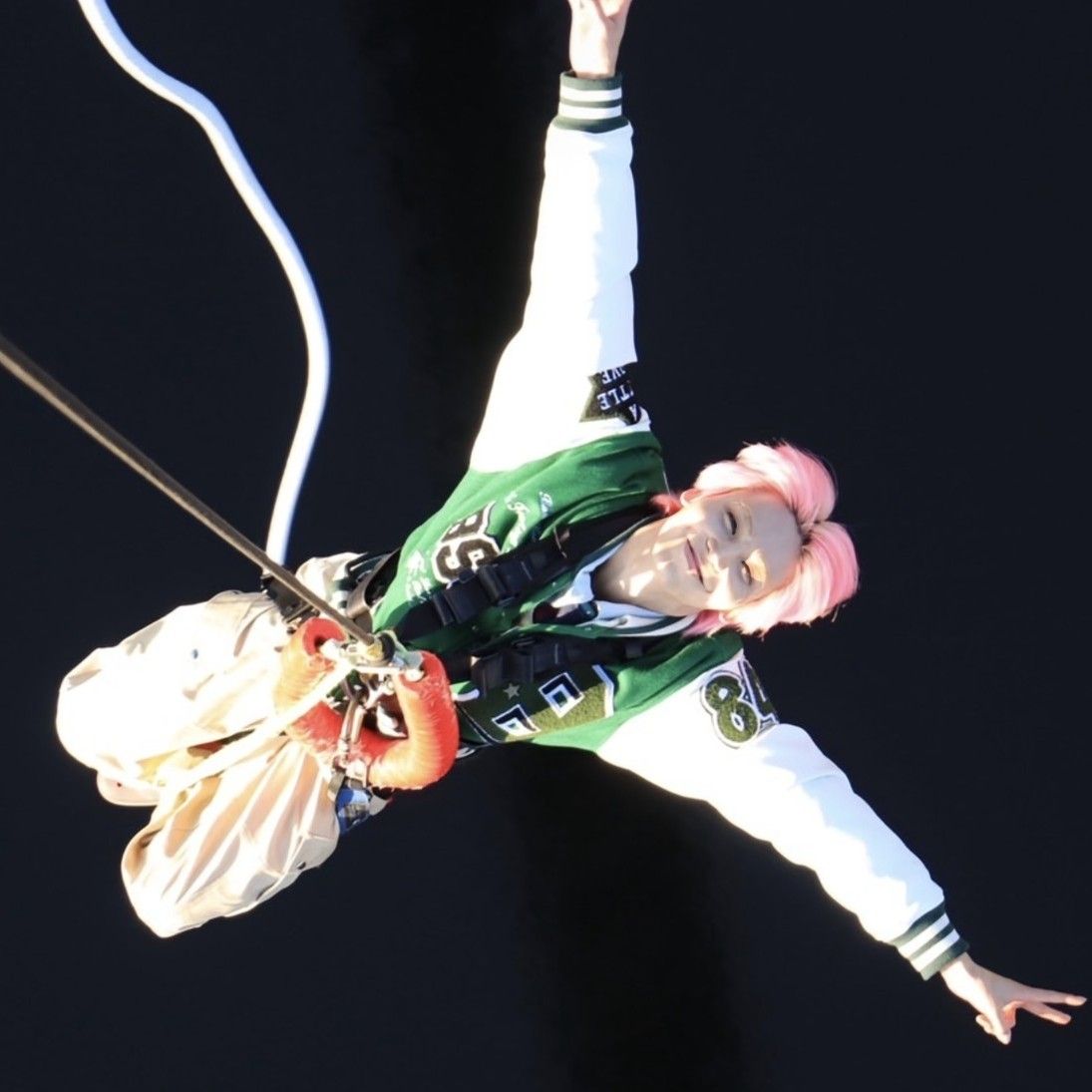 Recent activity shot of Kawashiri Ren (JO1)