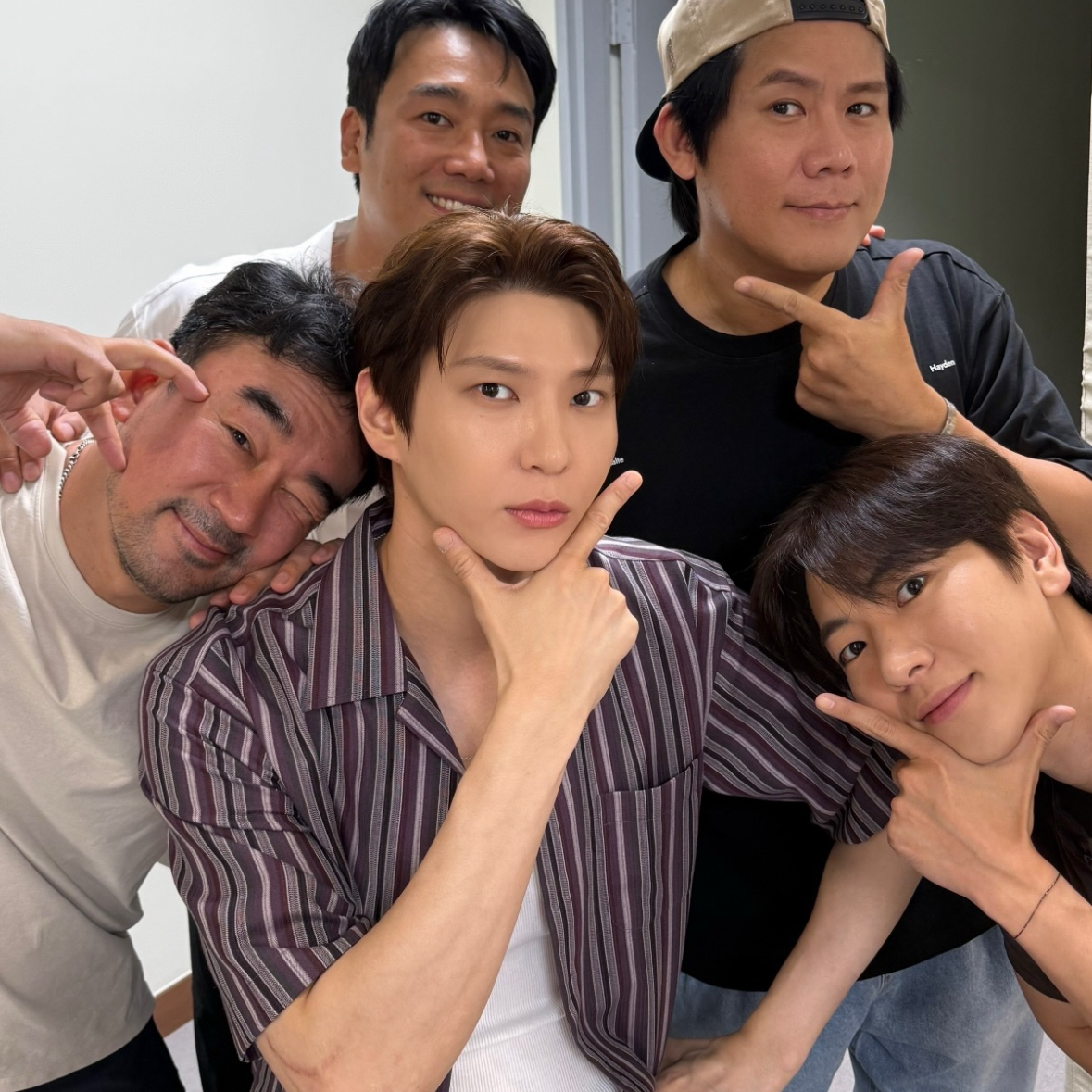 Latest photo of LEO (VIXX)