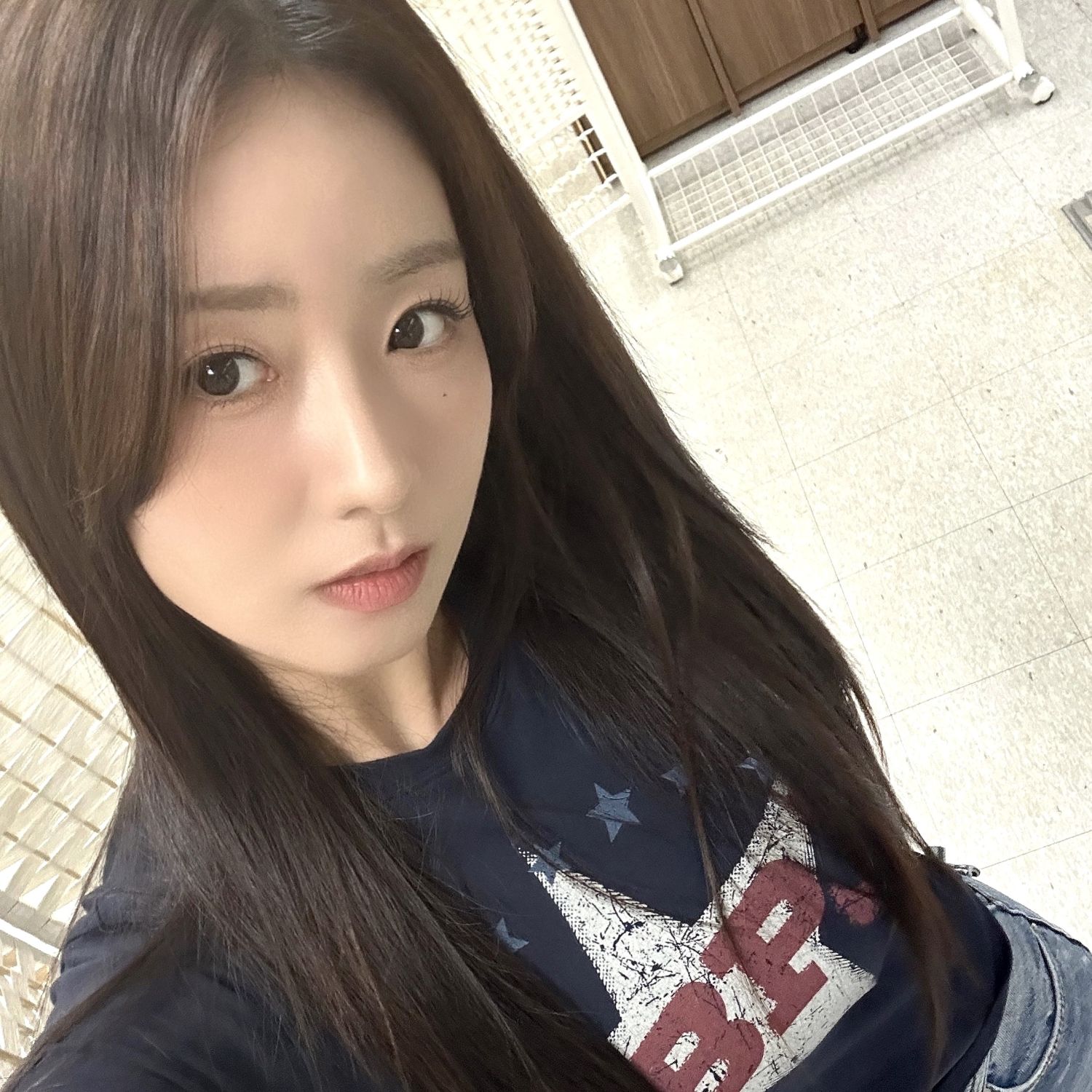 Recent activity shot of Yoon Bomi (Apink)