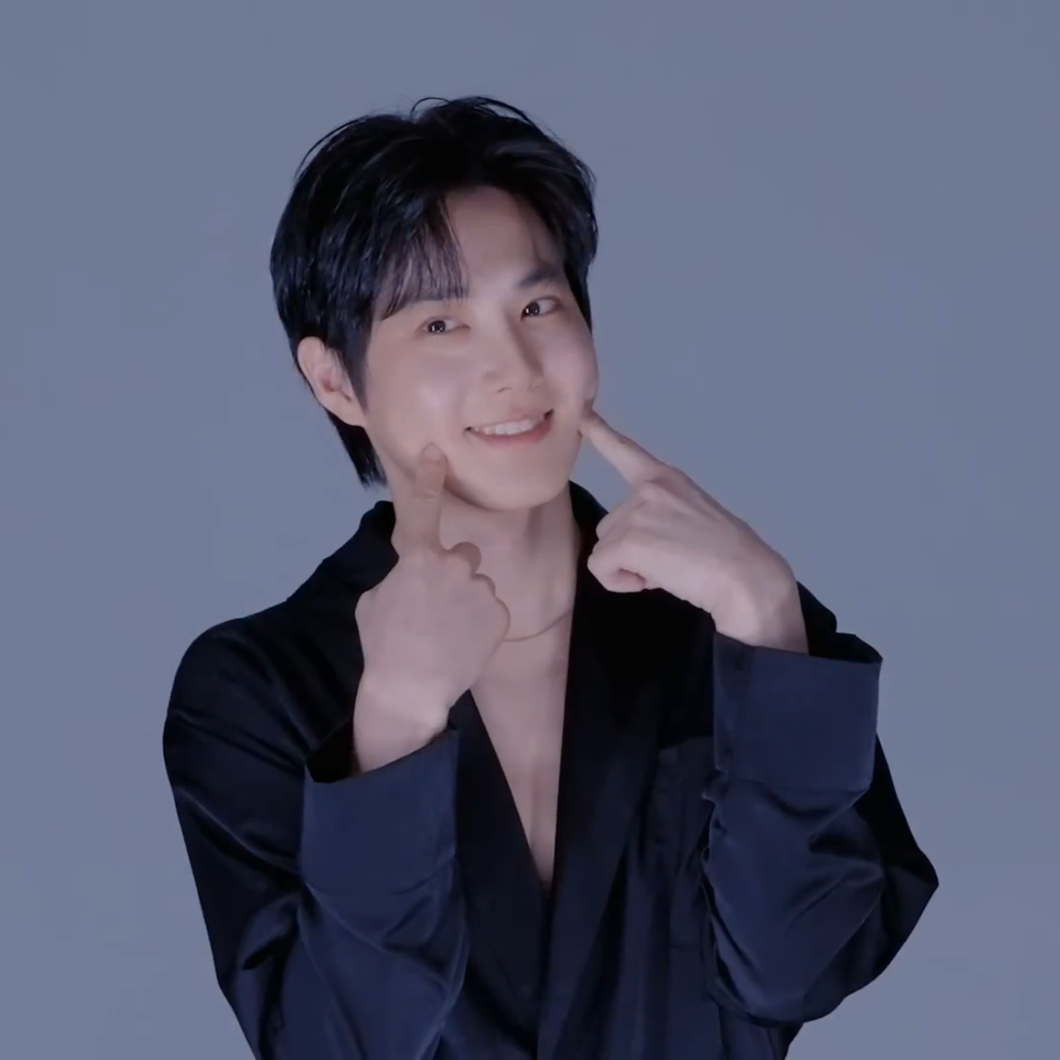 Suho (EXO)的最新照片