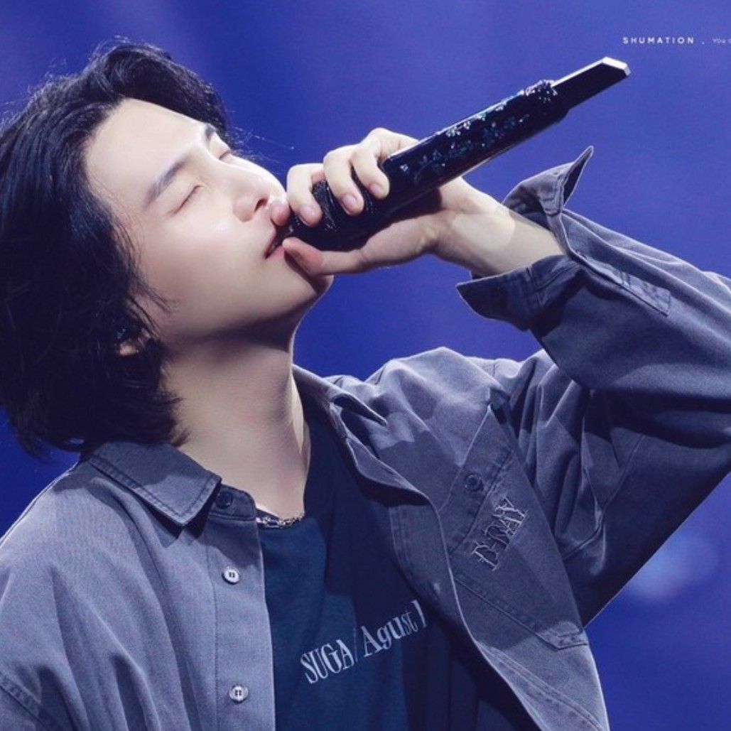 A moment captured by SUGA (BTS)'s fan