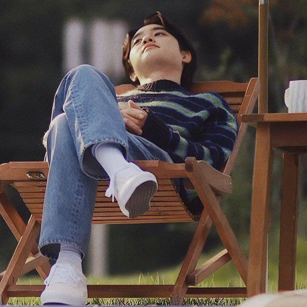 Momen yang diabadikan oleh penggemar D.O. (EXO)