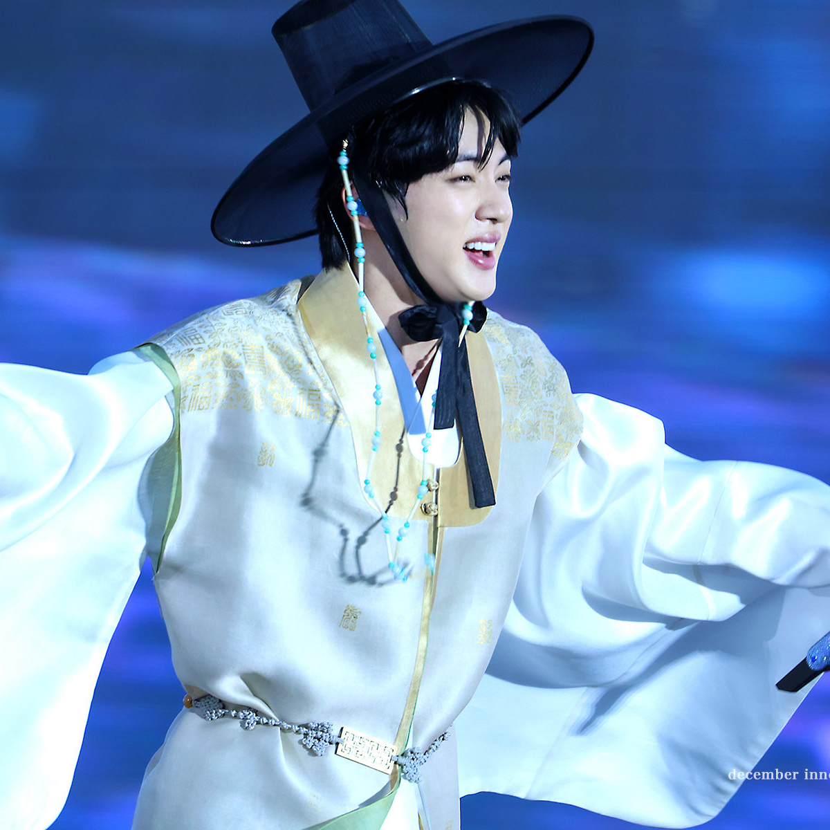 A moment captured by Jin (BTS)'s fan