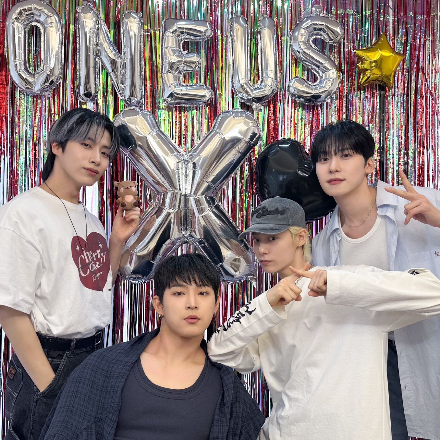 Latest photo of LEE DO (ONEUS)