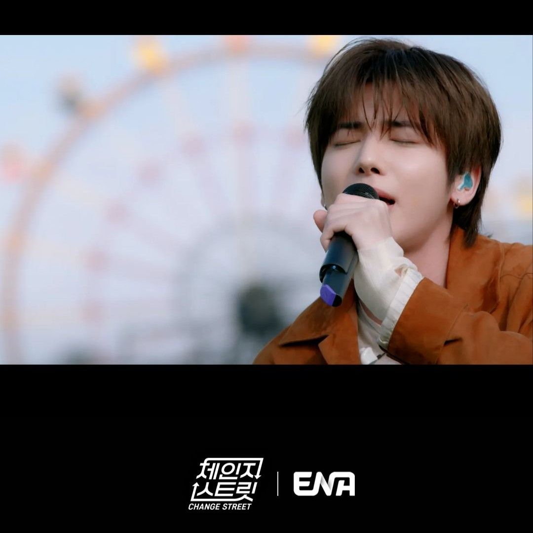 Momen yang diabadikan oleh penggemar Taehyun (TOMORROW X TOGETHER)