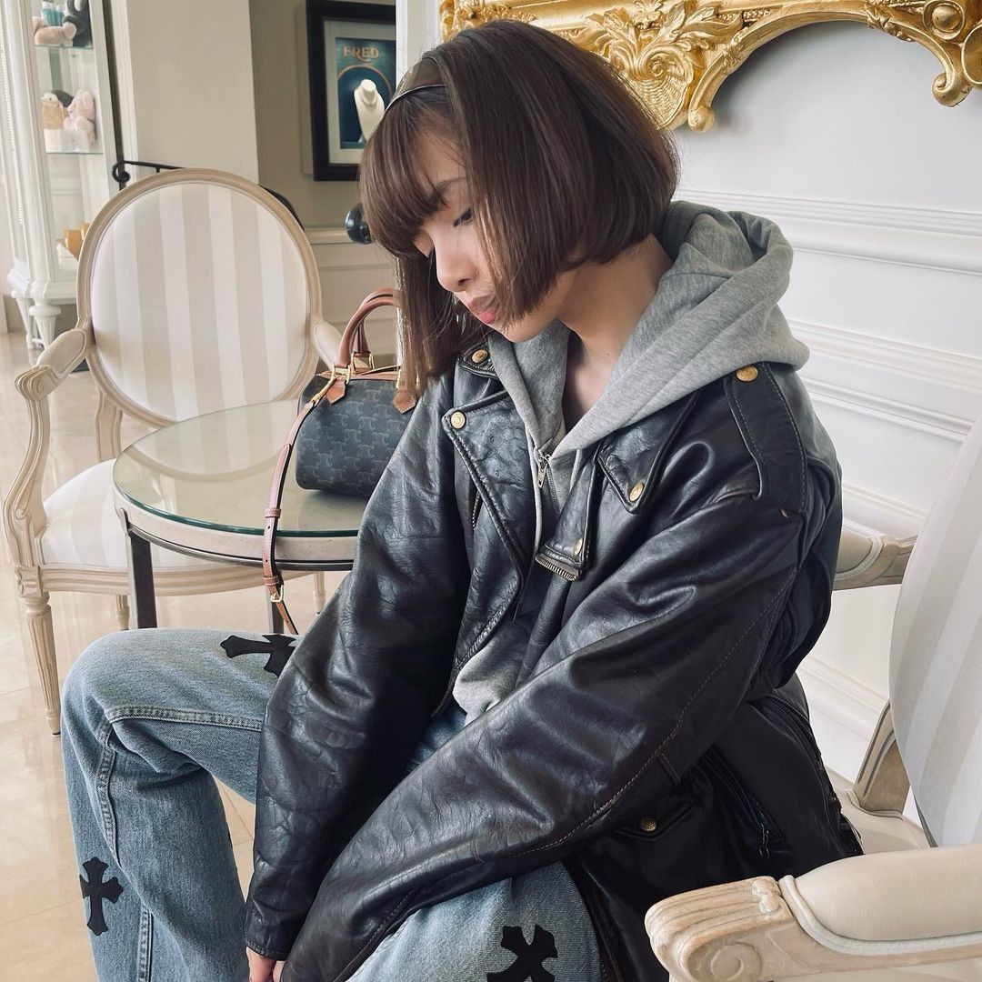 Momen yang diabadikan oleh penggemar Lisa (BLACKPINK)