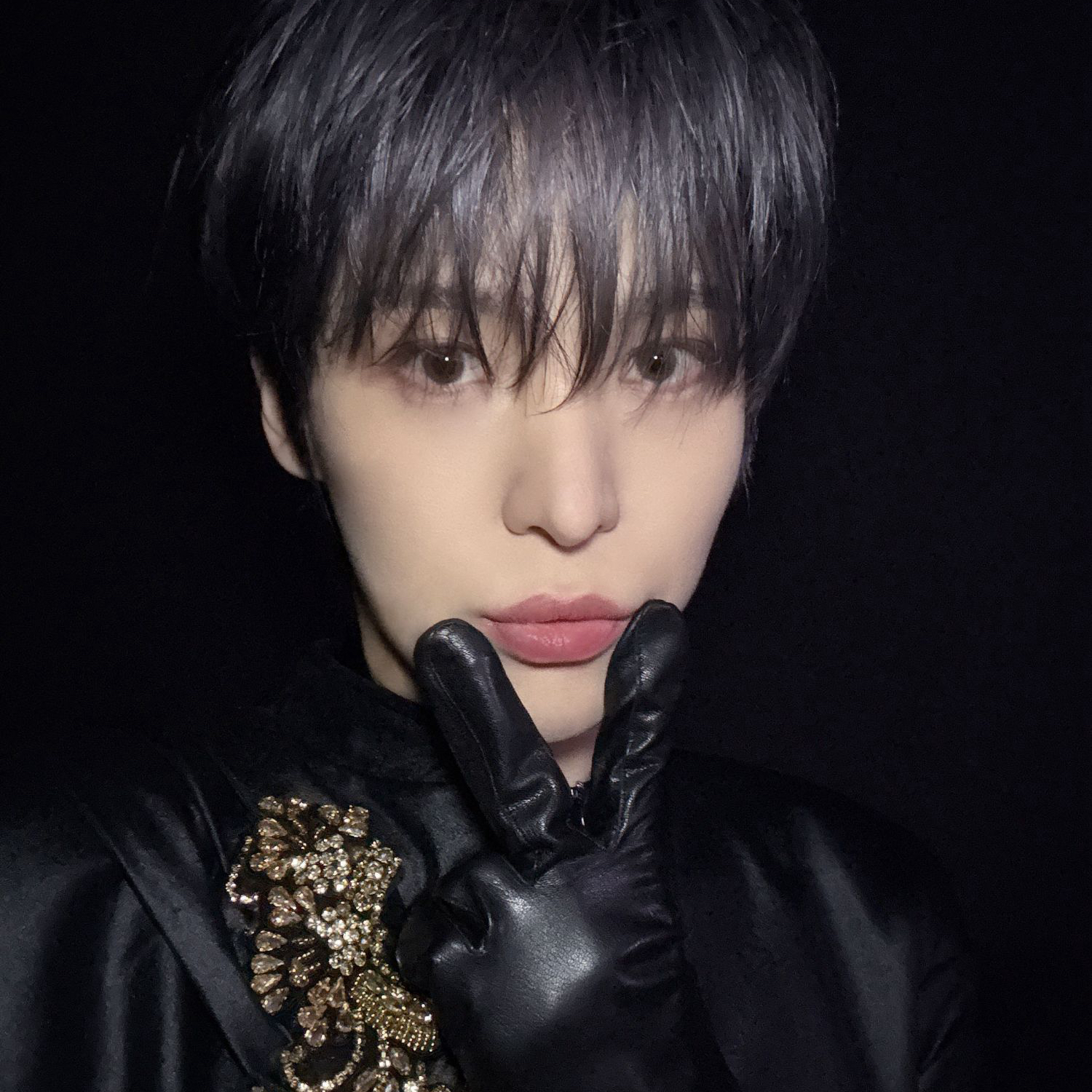 Behind-the-scenes cut of Yunho (ATEEZ)
