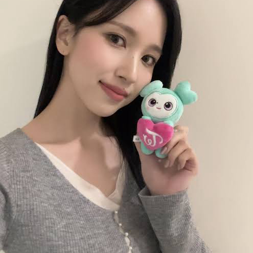 Mina (TWICE)的最新照片