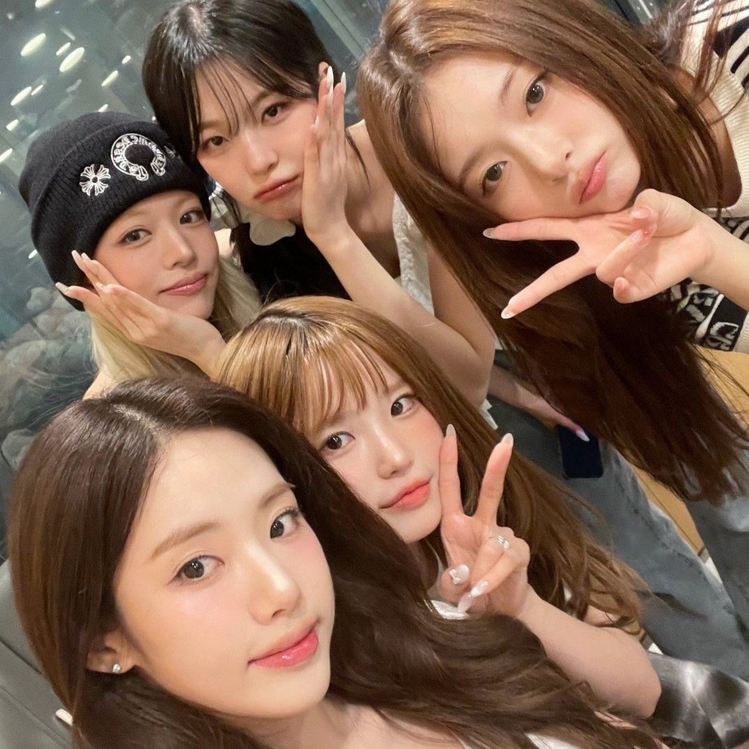 A moment captured by Song Hayoung (fromis_9)'s fan
