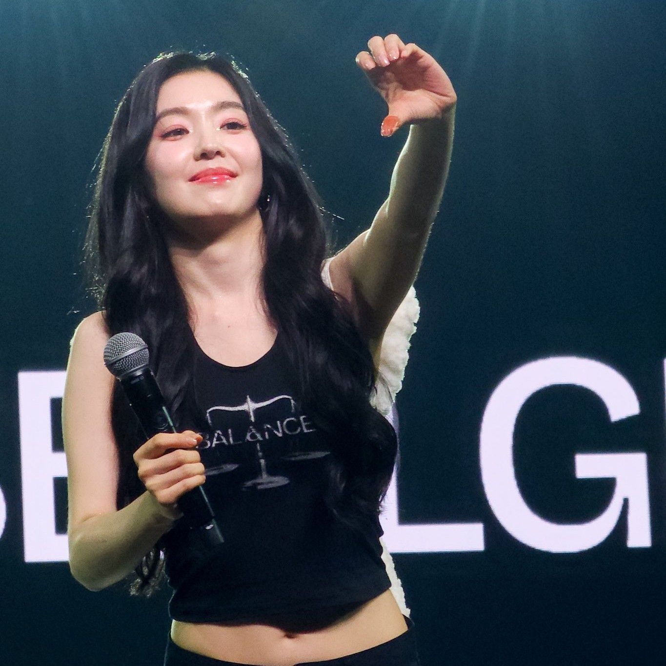 Irene (Red Velvet)的最新照片
