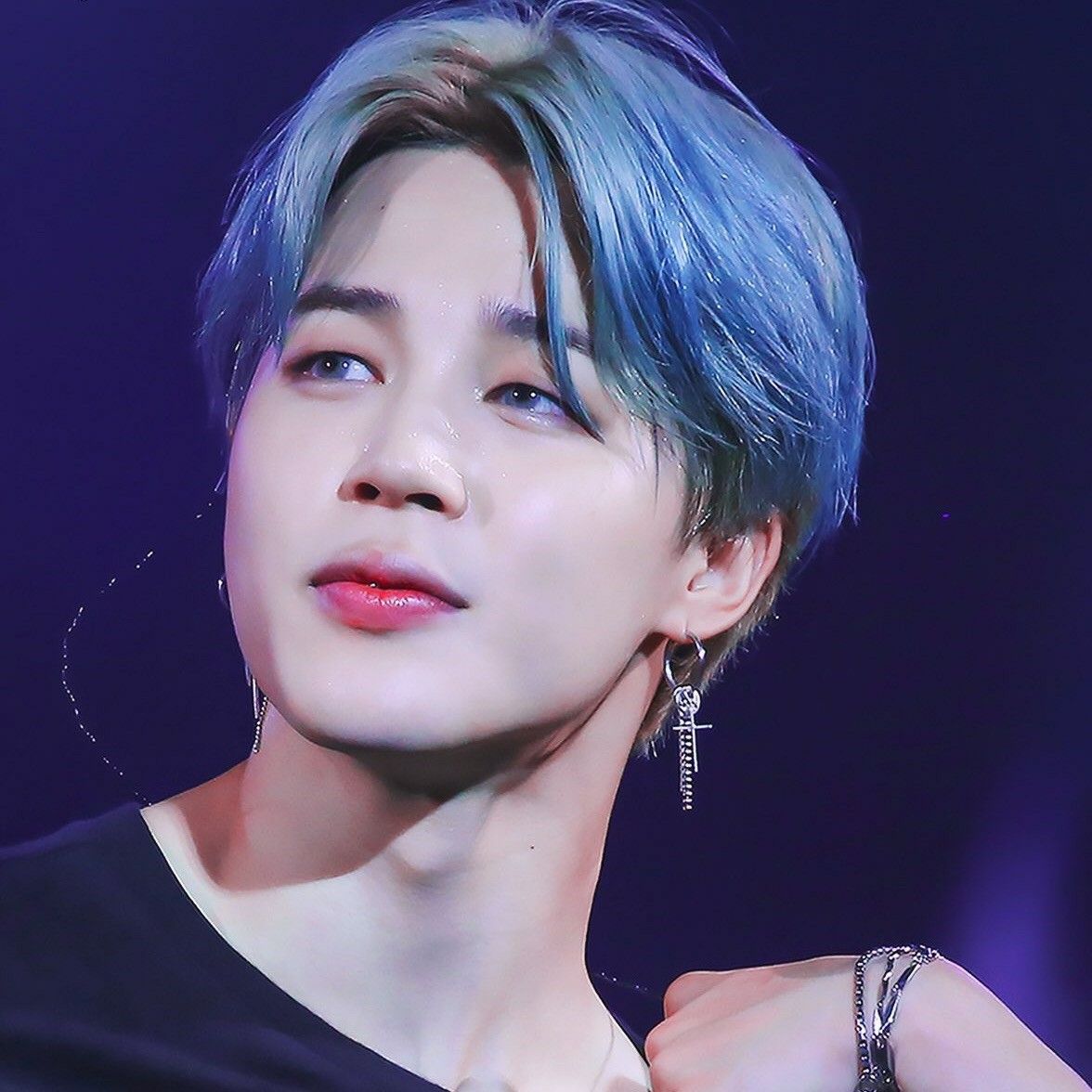 A moment captured by Jimin (BTS)'s fan