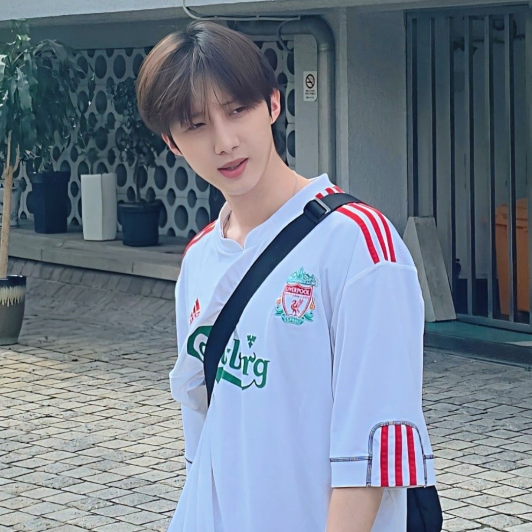 Hui (PENTAGON)粉丝拍下的瞬间