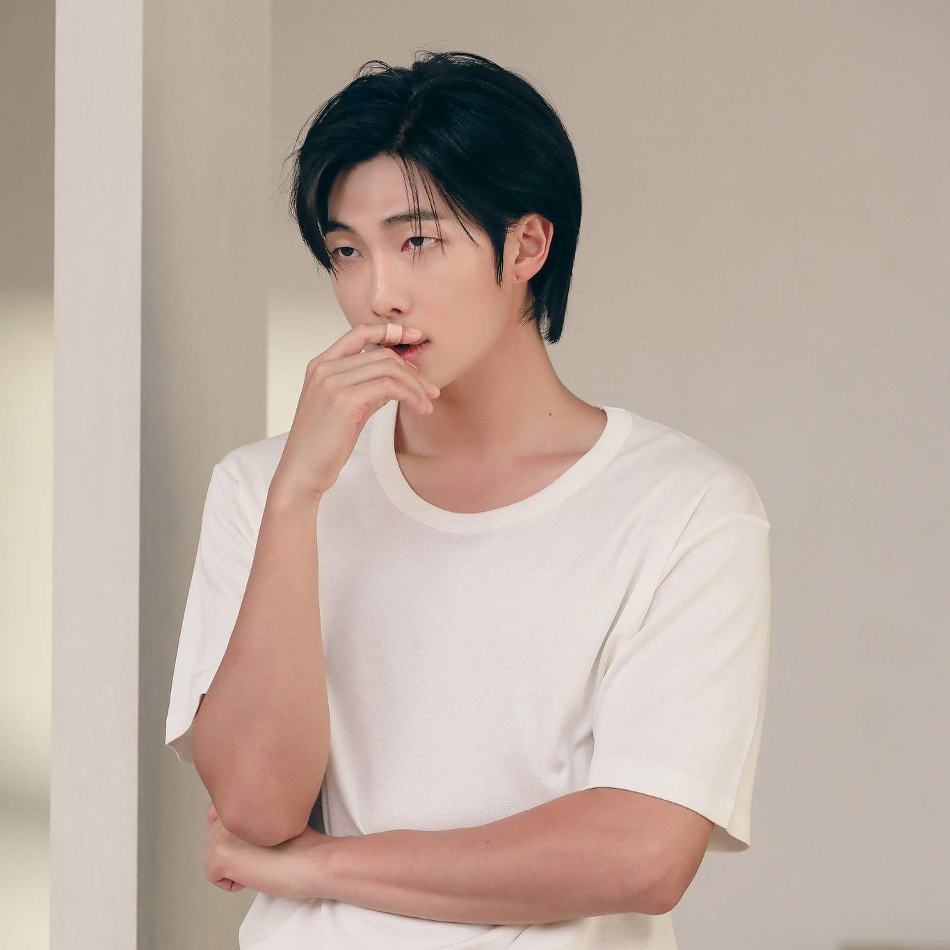 Behind-the-scenes cut of RM (BTS)