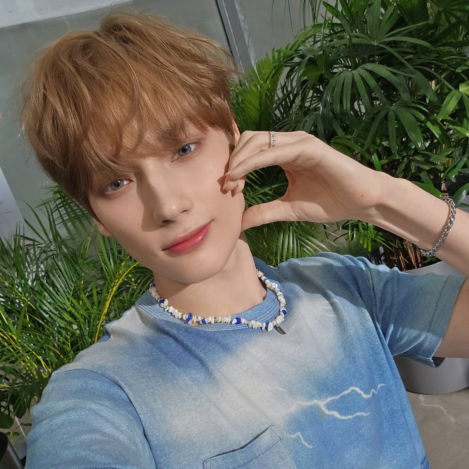 Behind-the-scenes cut of HueningKai (TOMORROW X TOGETHER)