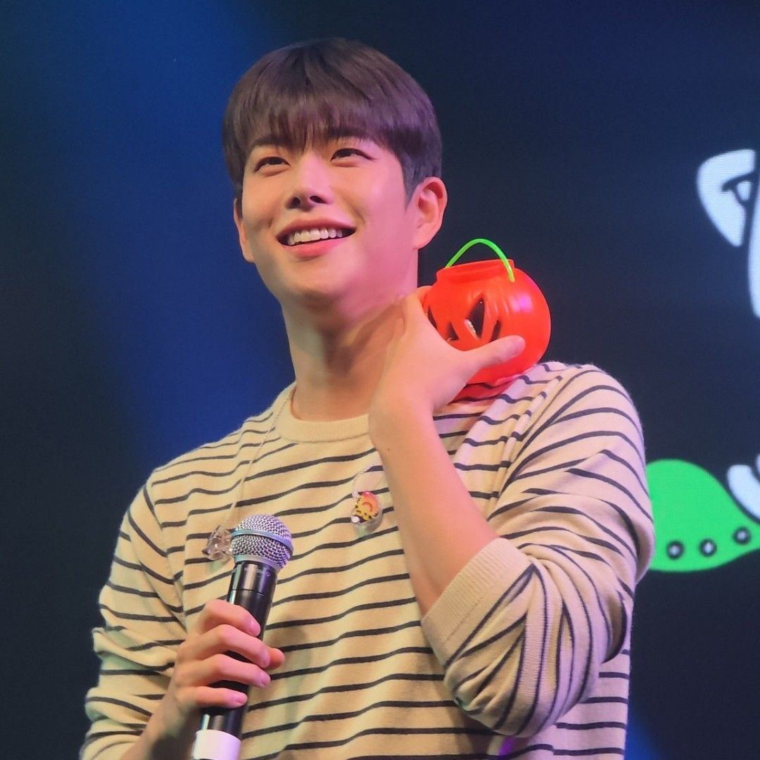 Momen yang diabadikan oleh penggemar ASTRO