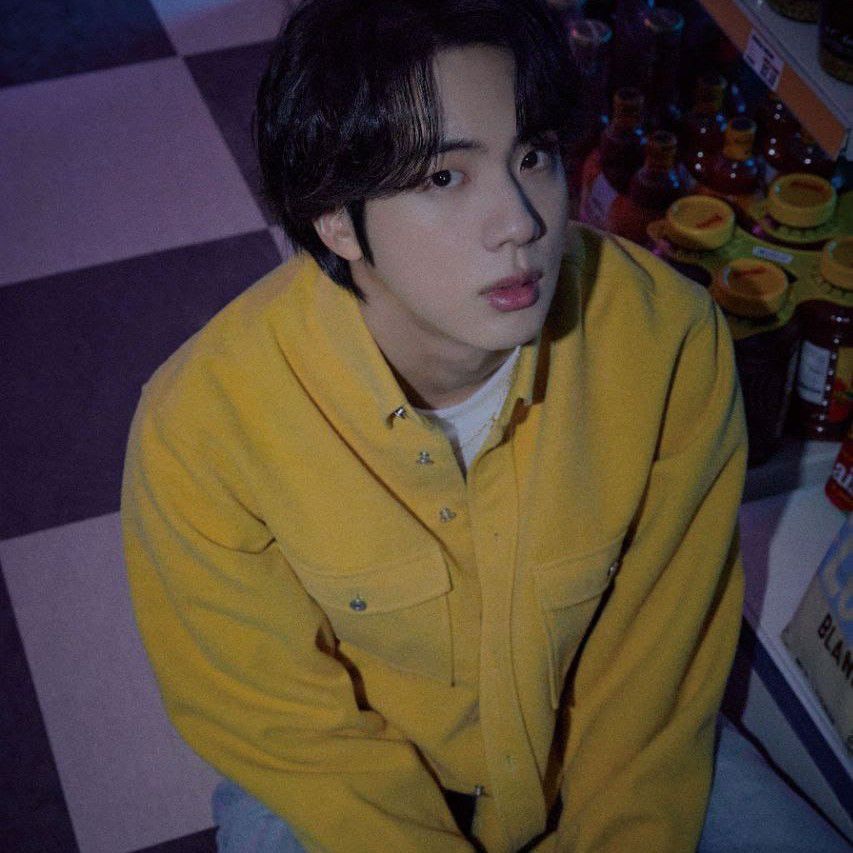 A moment captured by Jin (BTS)'s fan