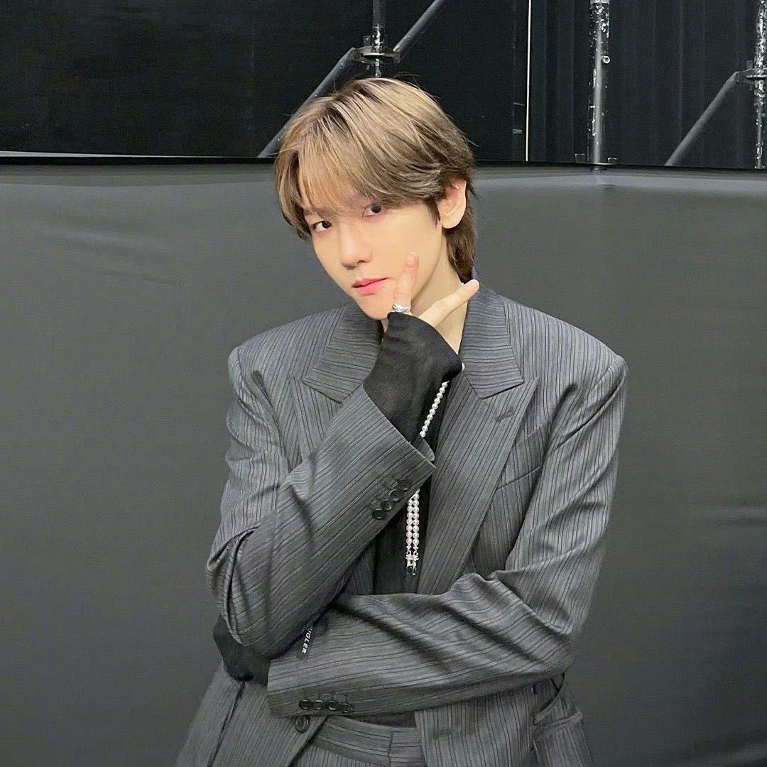 ベクヒョン (EXO)の舞台裏ショット