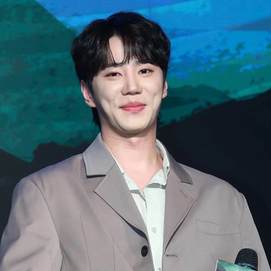 A moment captured by Lee Junyoung's fan
