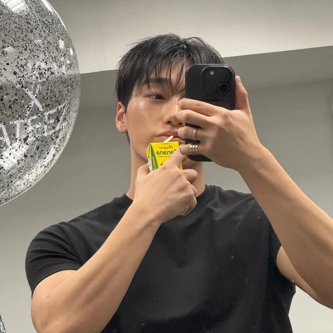 Latest photo of San (ATEEZ)