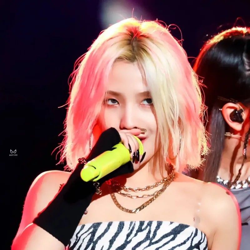 A moment captured by Soyeon (i-dle)'s fan