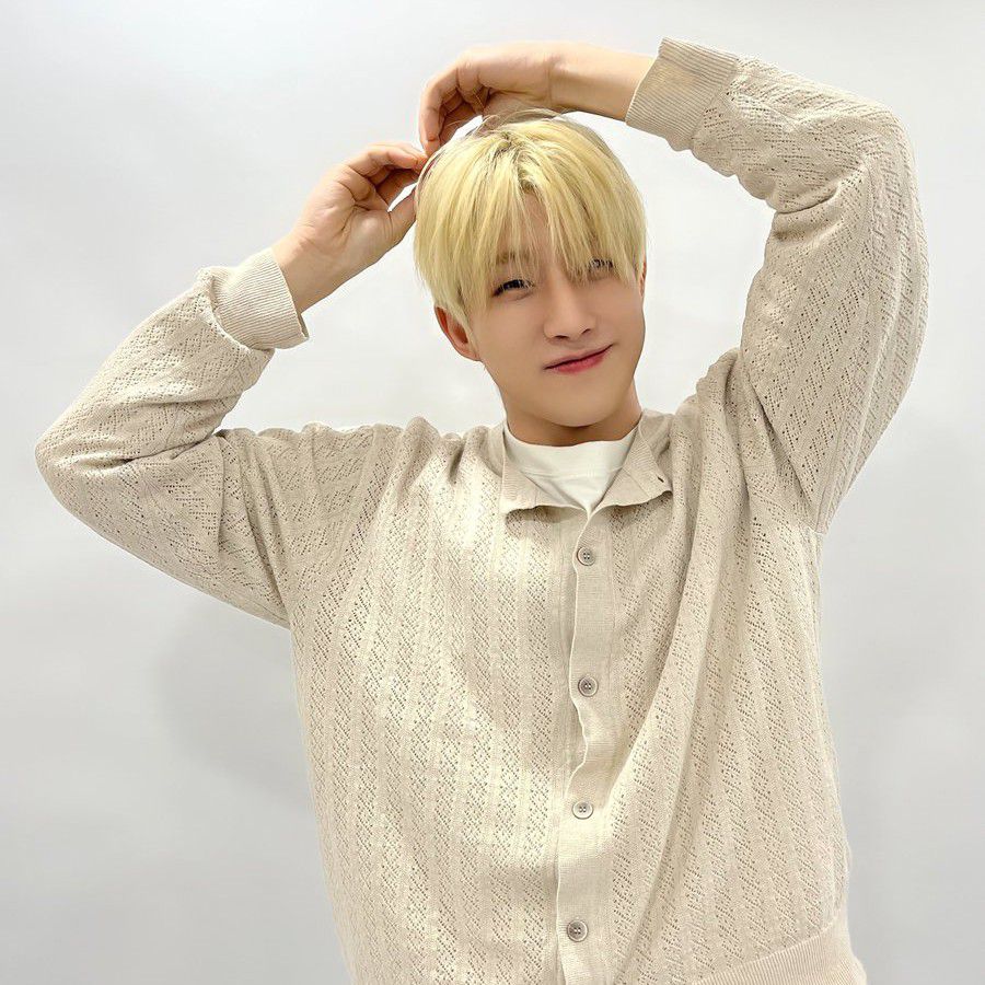 A moment captured by Jinjin (ASTRO)'s fan