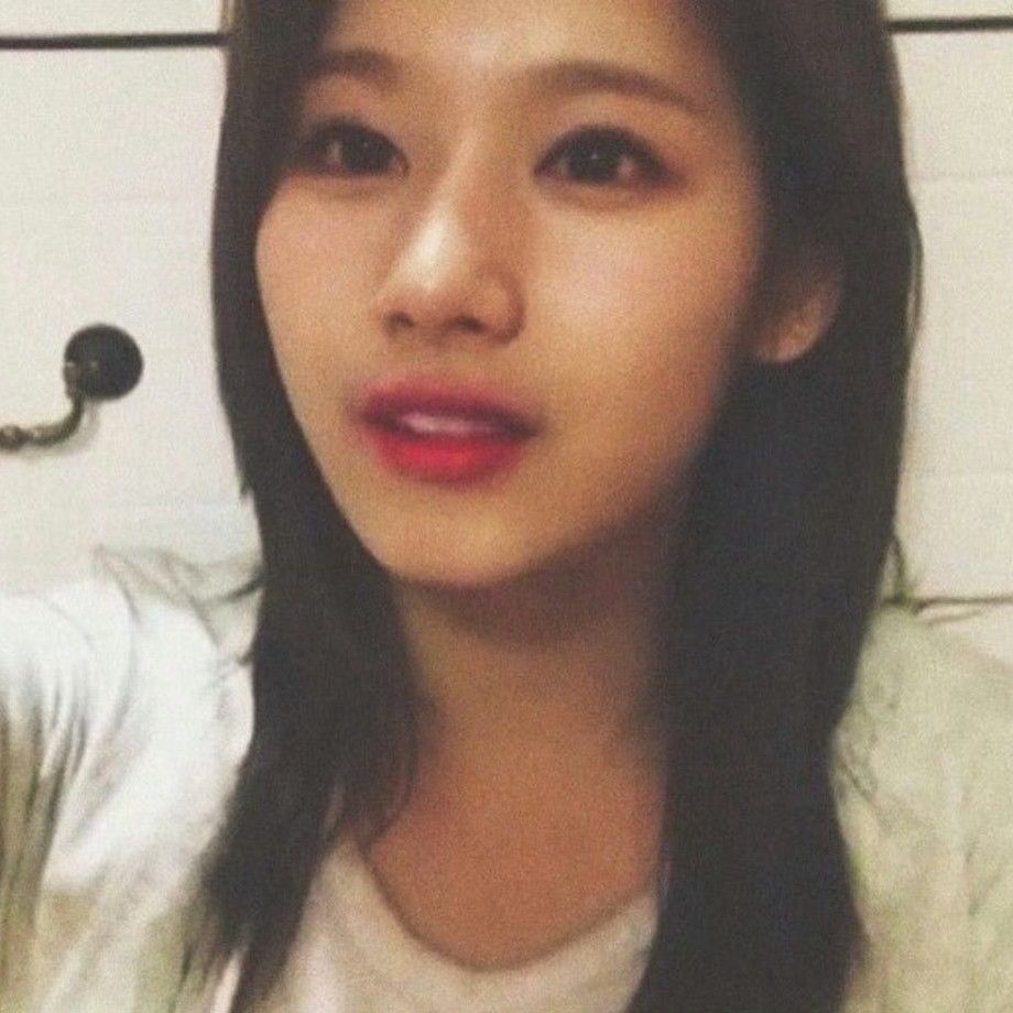 A moment captured by Sana (TWICE)'s fan