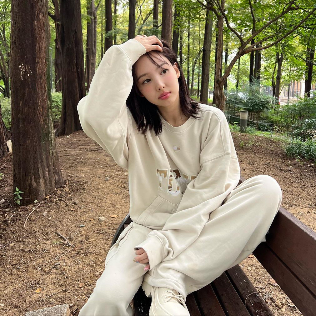 Momen yang diabadikan oleh penggemar Nayeon (TWICE)
