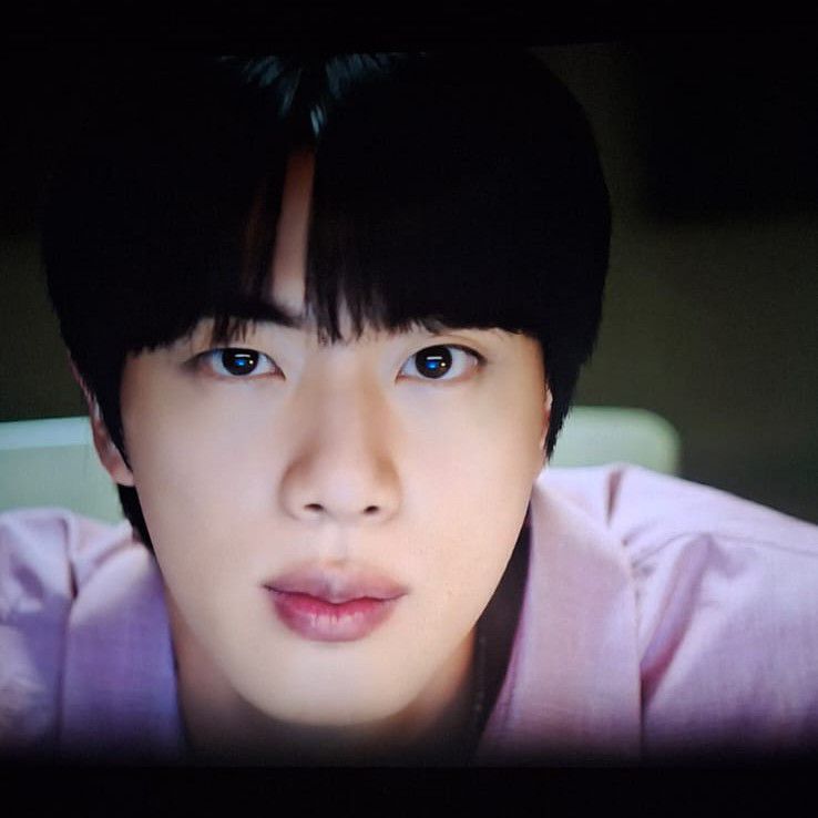 Jin (防弹少年团)的最新照片