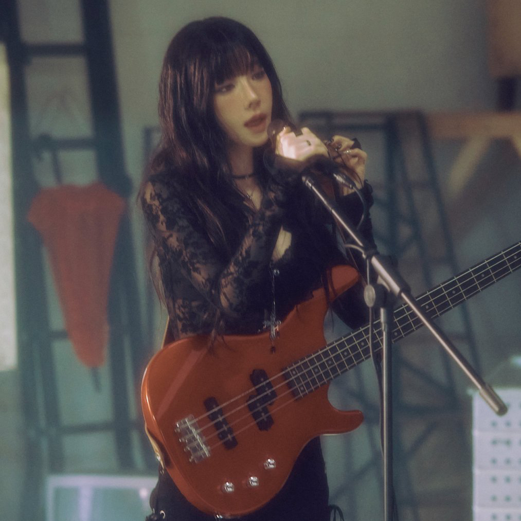 テヨン (少女時代)の最近の活動写真