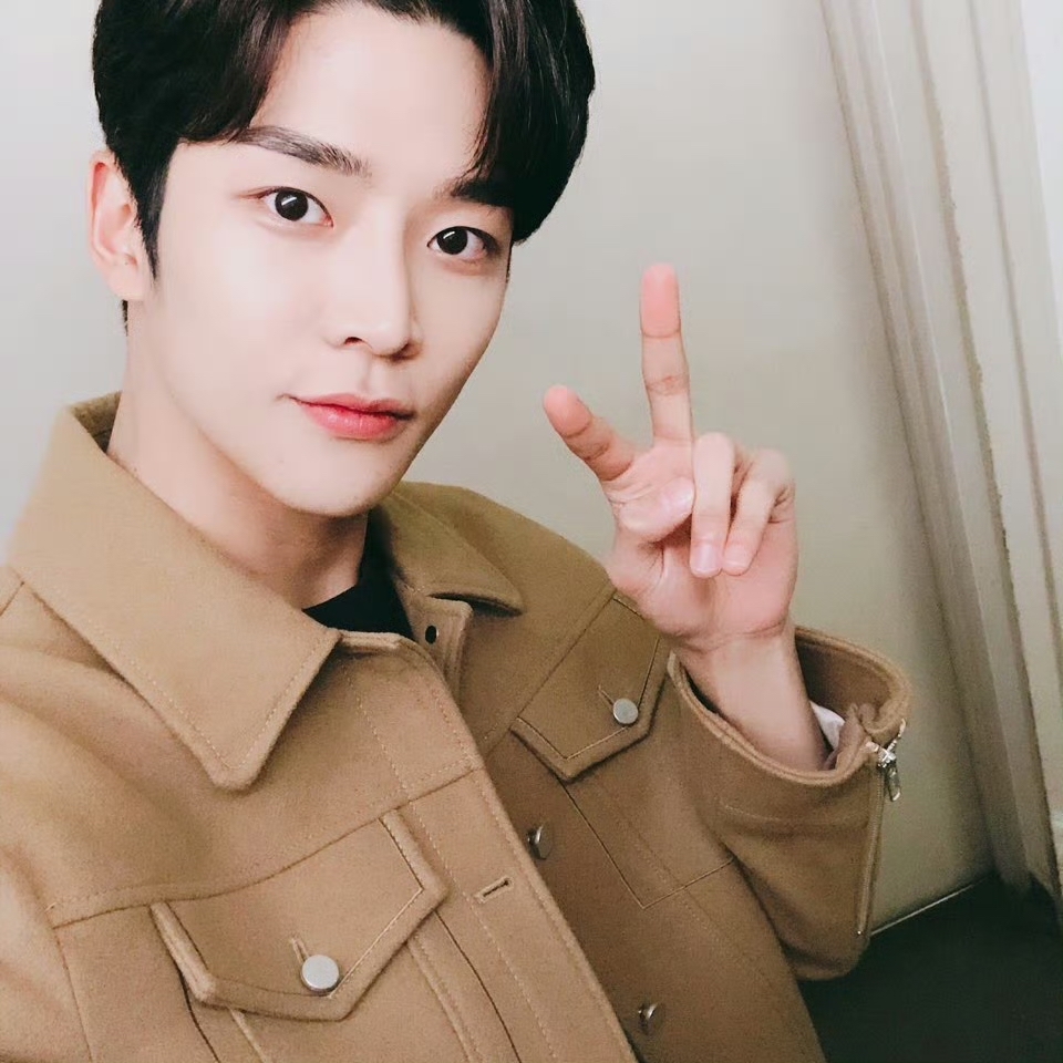 Latest photo of Rowoon