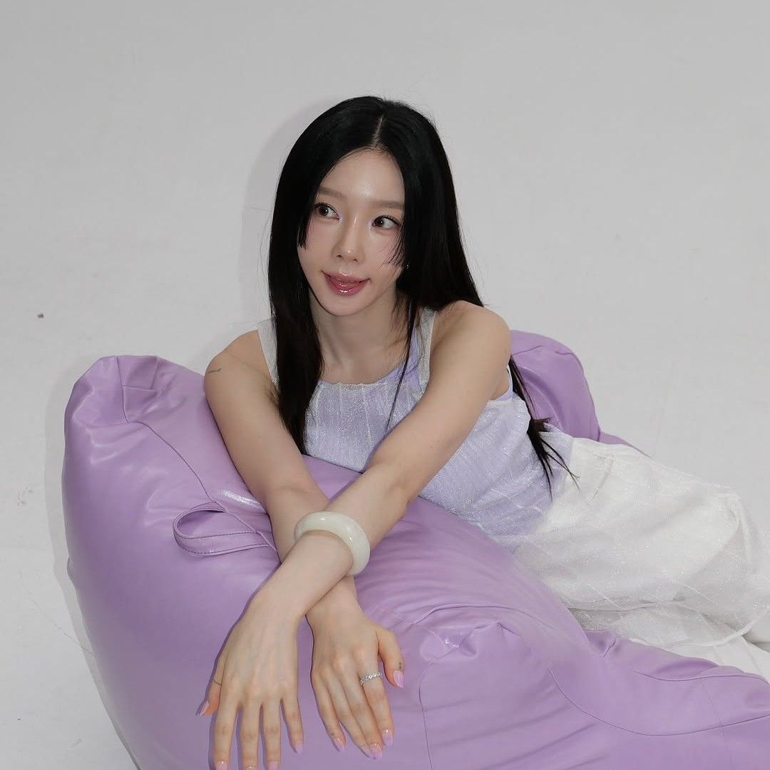 Recent activity shot of Taeyeon (Girls' Generation)