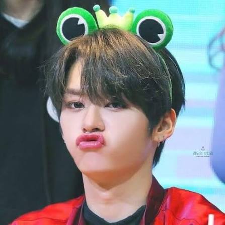 Latest photo of Lee Know (Stray Kids)