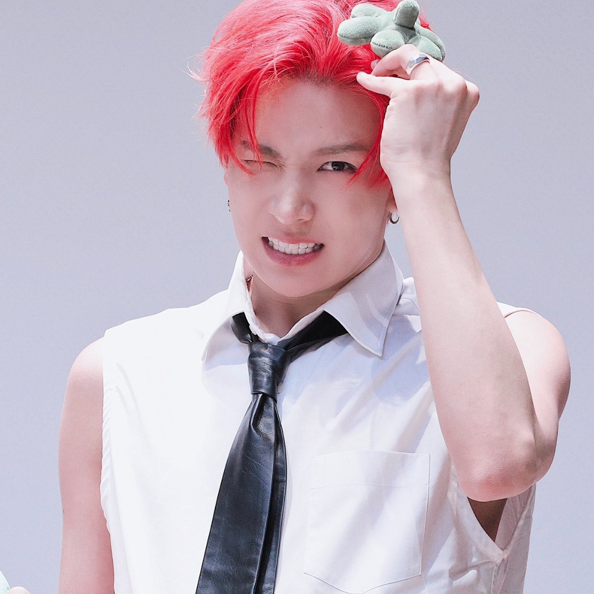 Latest photo of Heeseung (ENHYPEN)